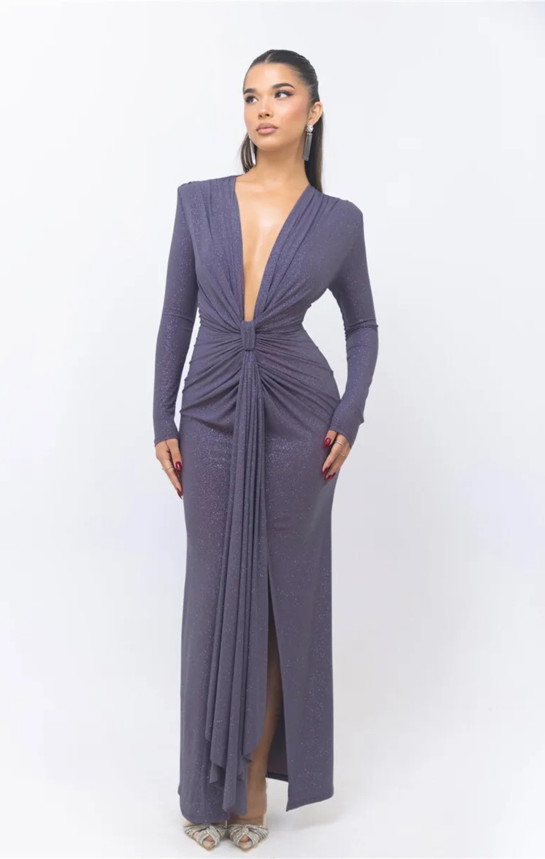 Robe Élixir – L’Alliance Parfaite du Glamour et de la Sophistication